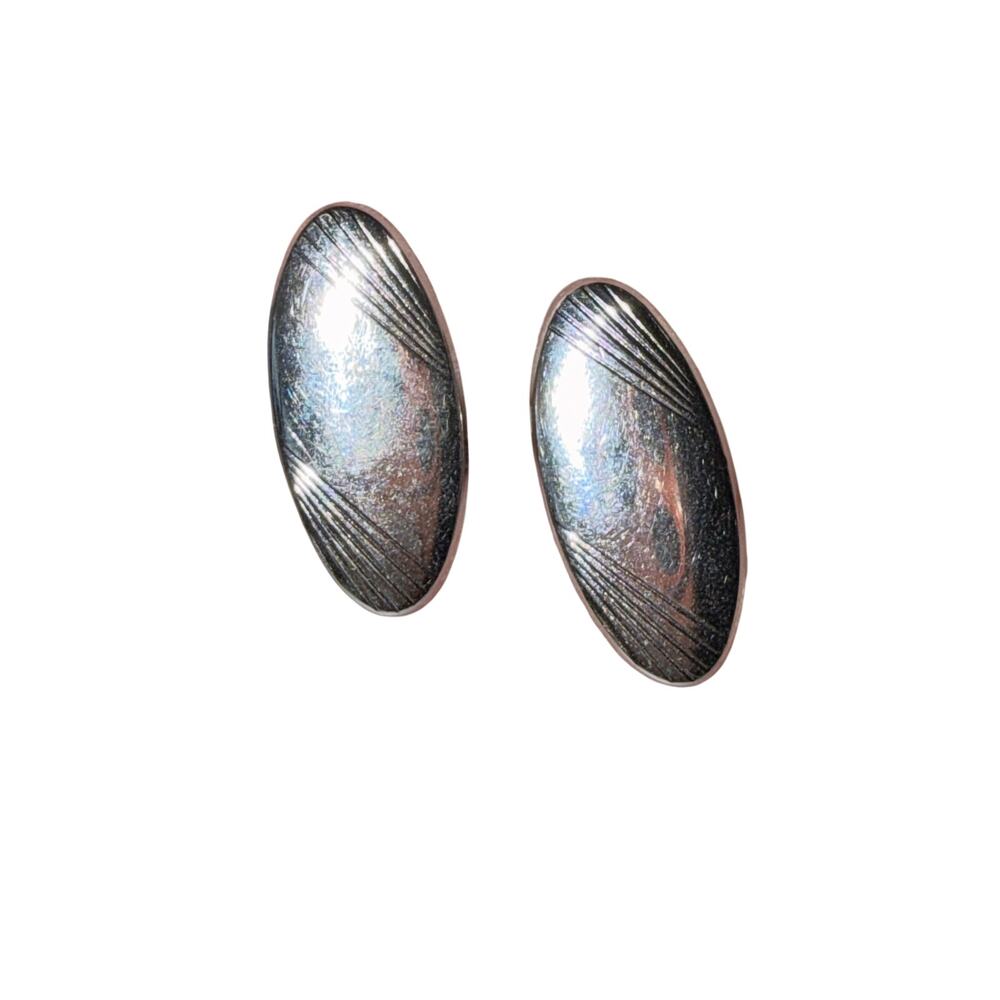 Vintage swank silver tone oval cufflinks upscale gentlemen wedding event classy
